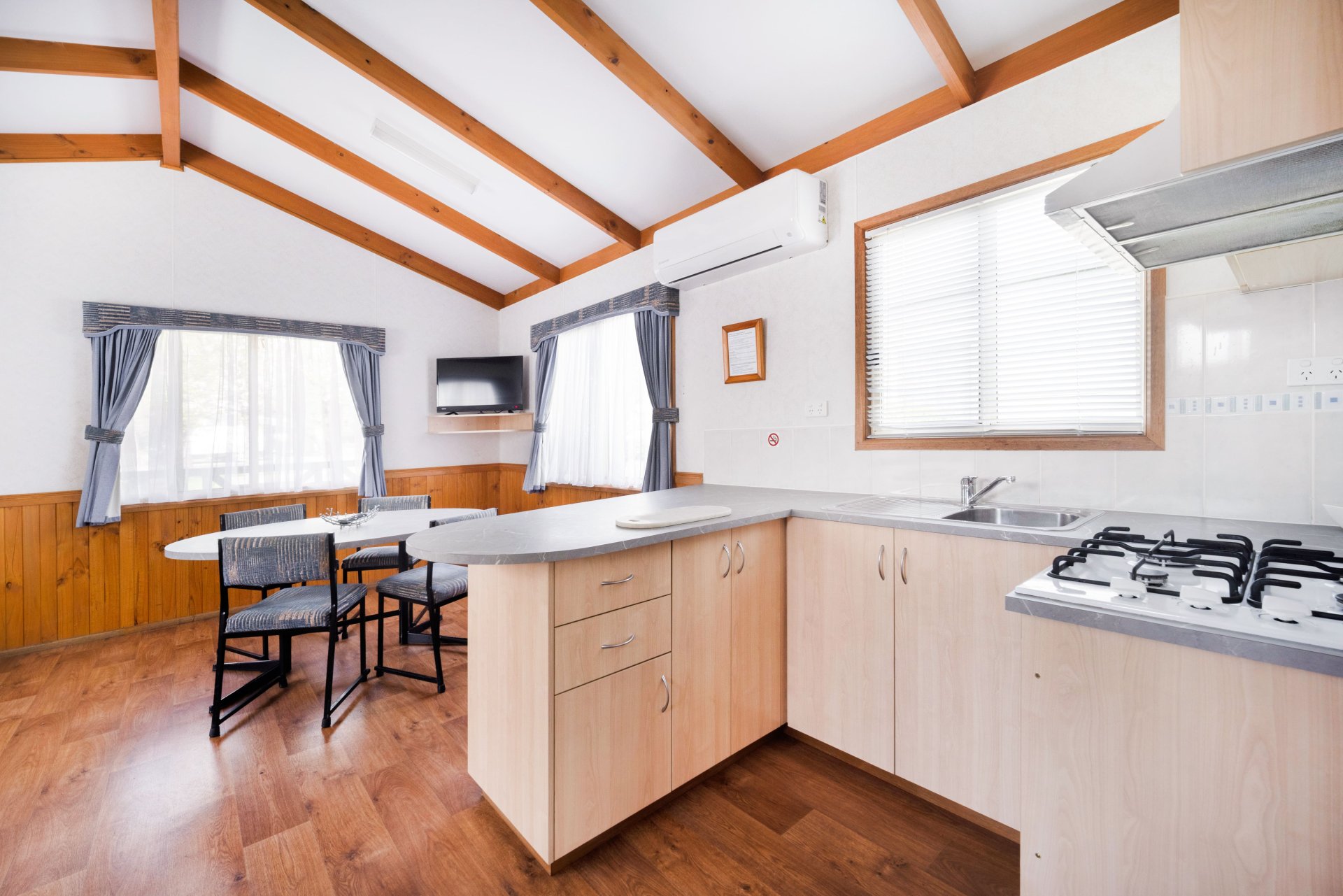 Superior Family Cabin Plus